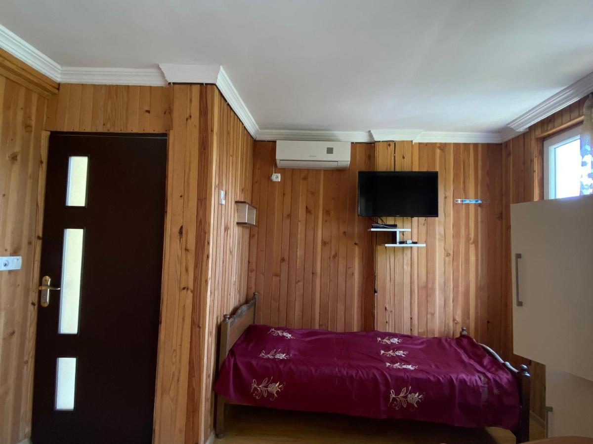Guest House Mari Ureki Exterior photo